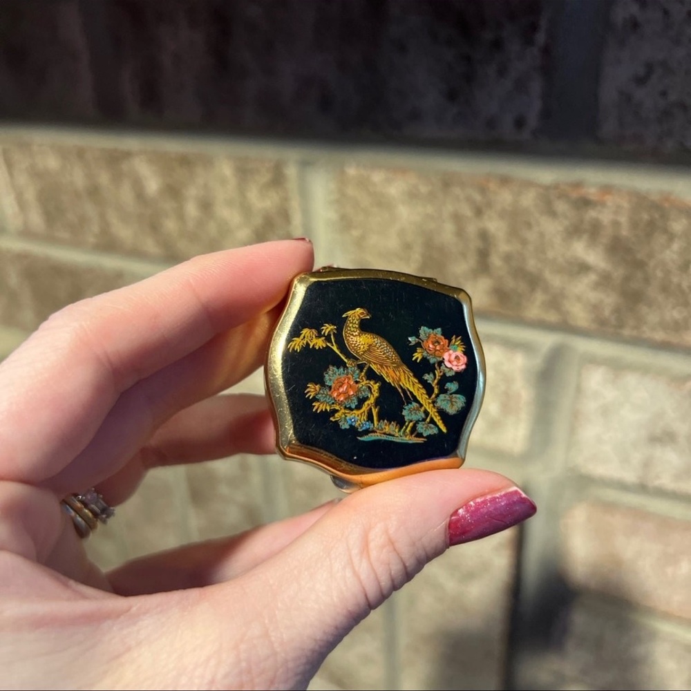 Vintage Stratton Bird Floral Pill Box